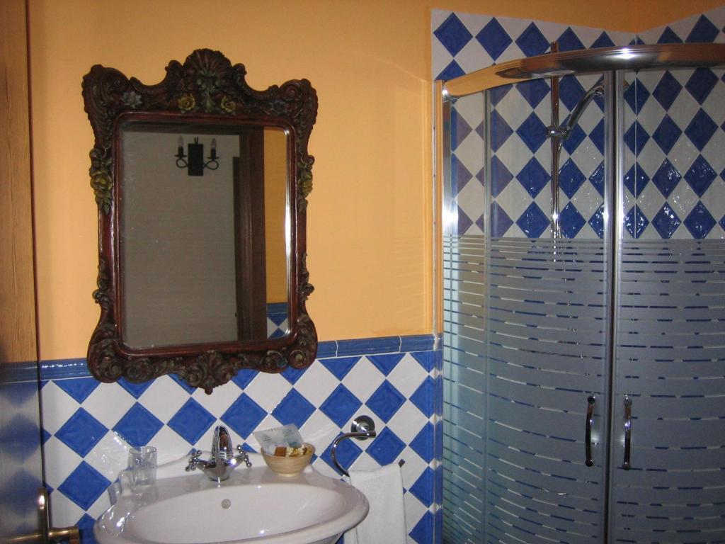 Hotel Palacio Oxangoiti Lekeitio Rum bild